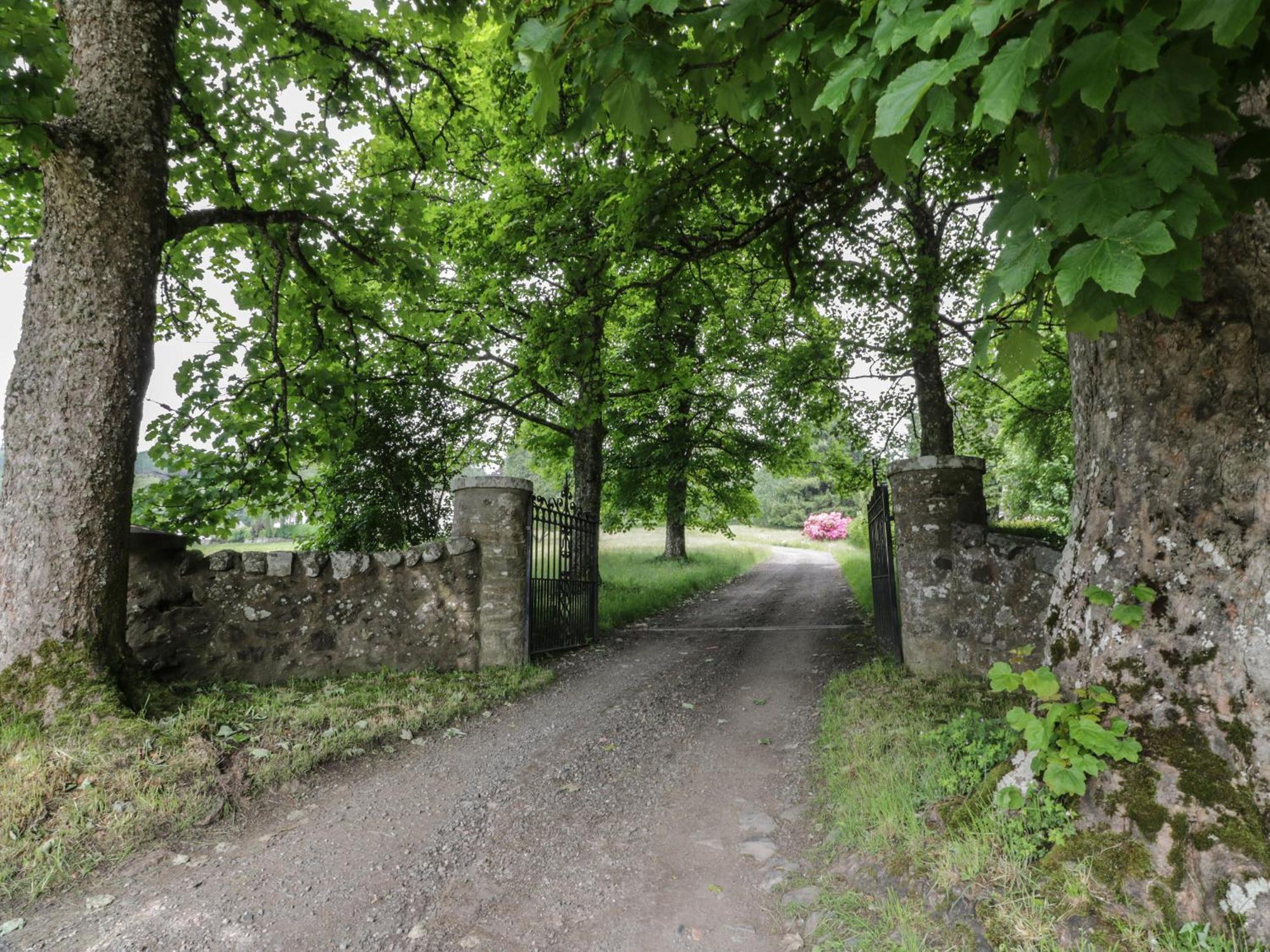 Fordie Lodge Crieff Bagian luar foto