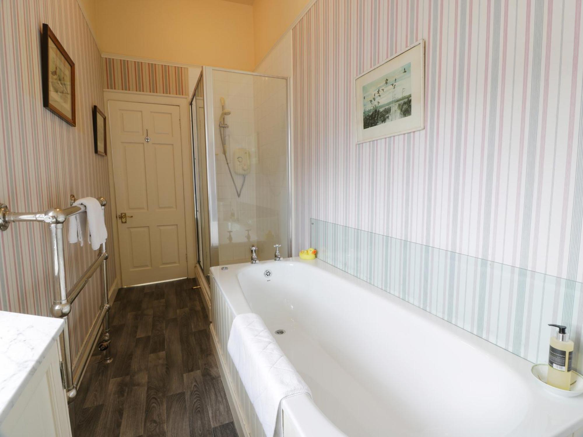 Fordie Lodge Crieff Bagian luar foto