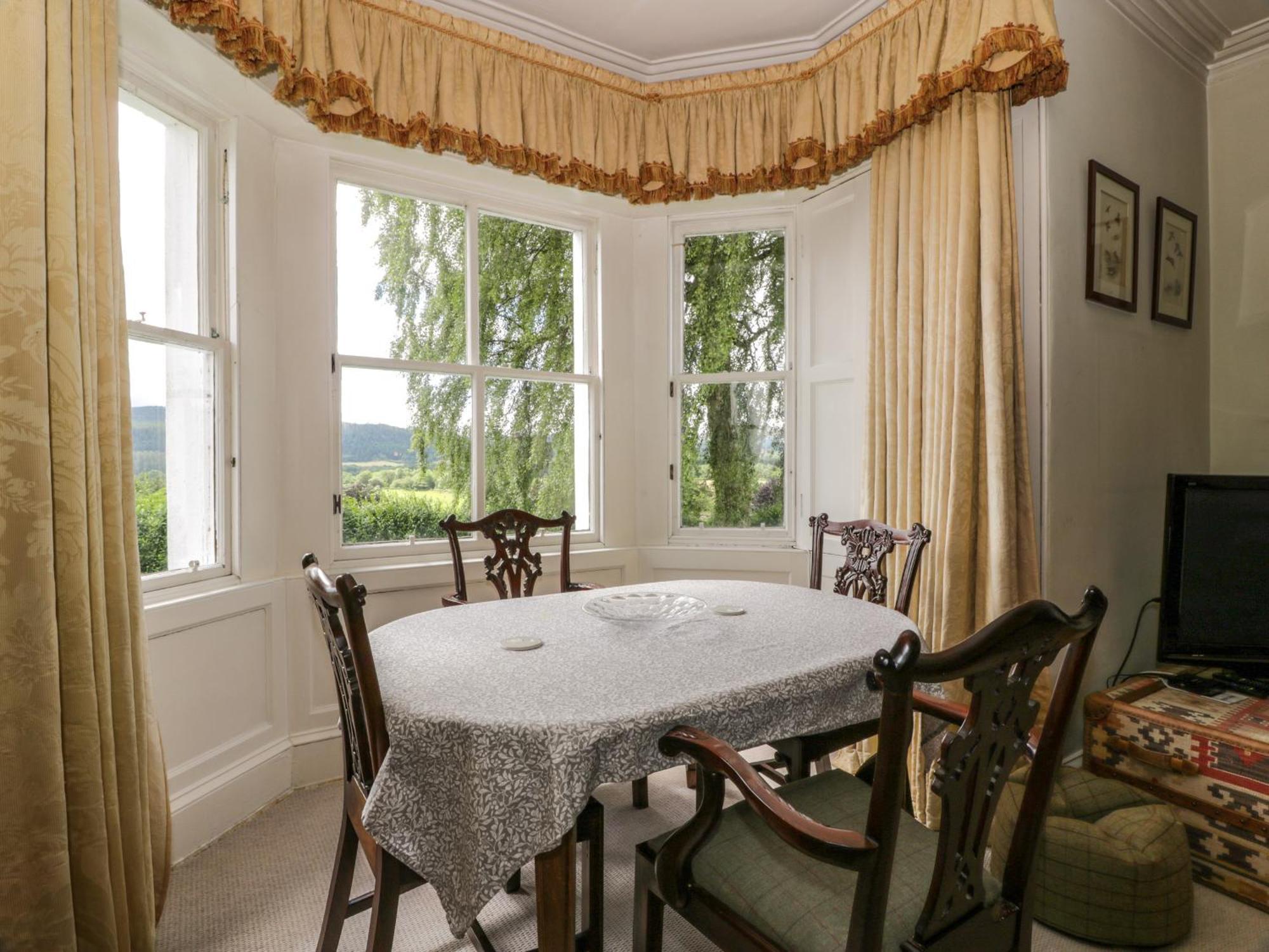 Fordie Lodge Crieff Bagian luar foto